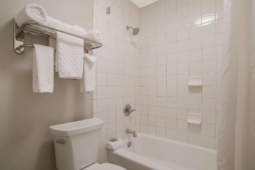 Best Western Flagship Inn image 3